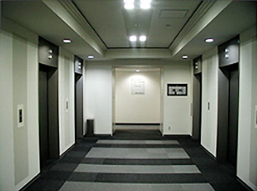 8Fエレベーターホール